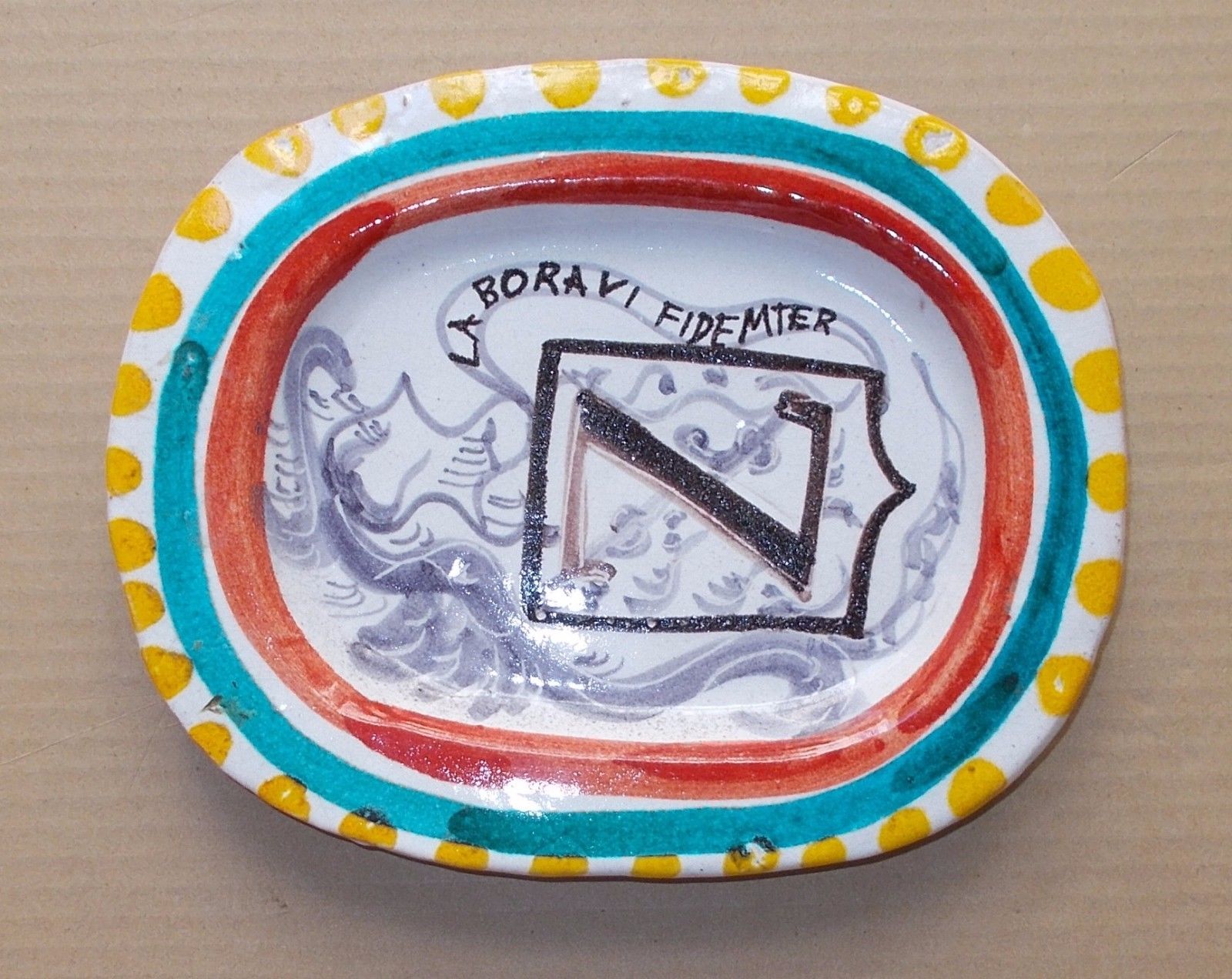 Artistica Ceramica, Piatto Decorativo, Stemma Araldico, Scudo E Cimiero, Firmato immagine 2