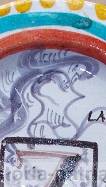 Artistica Ceramica, Piatto Decorativo, Stemma Araldico, Scudo E Cimiero, Firmato immagine 3