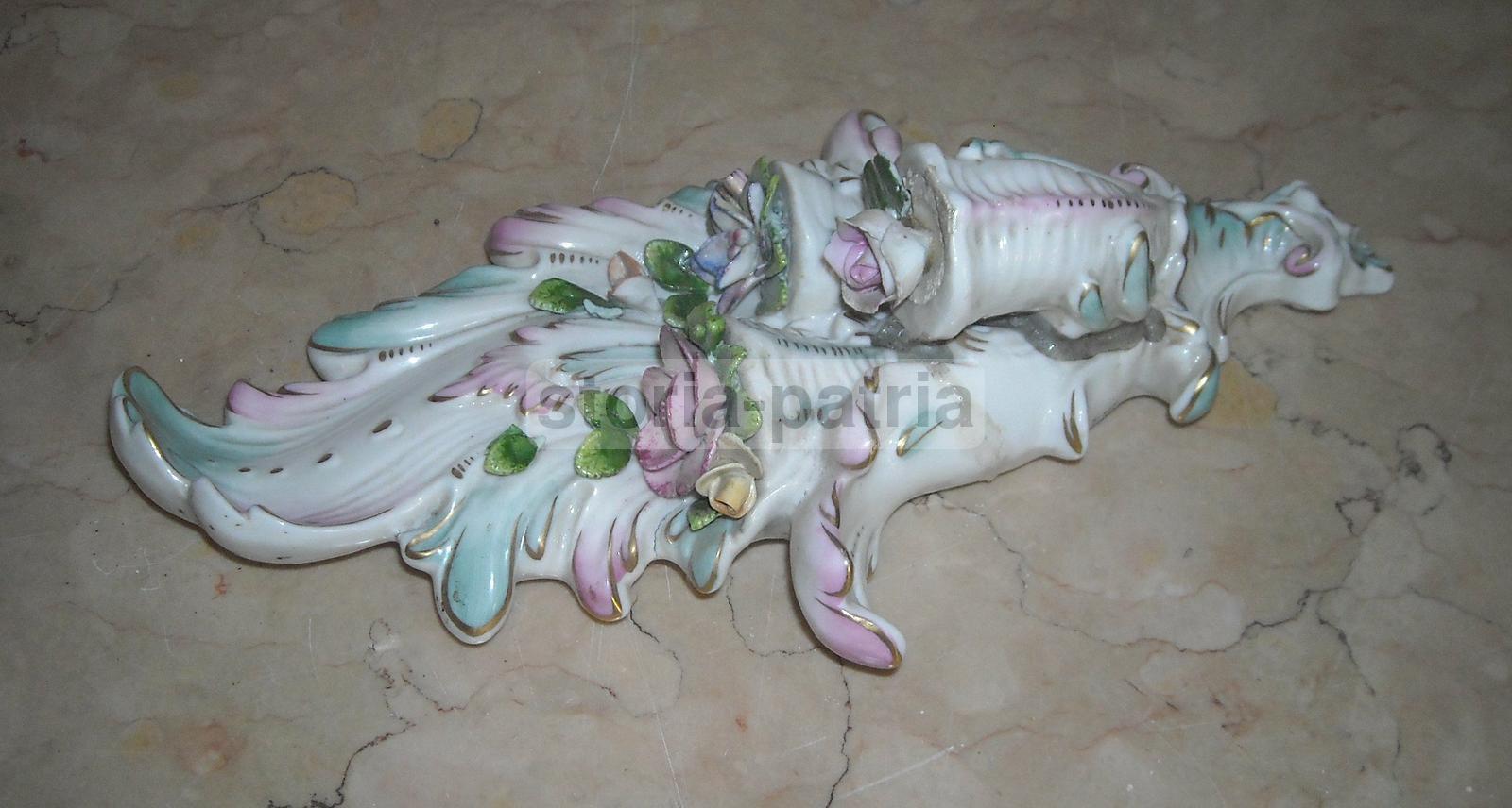 Graziosa Porcellana Decorata, Pregevoli Motivi Floreali, Bella Artistica Scultura immagine 7